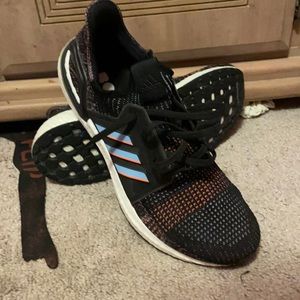 Men’s Ultraboost 19